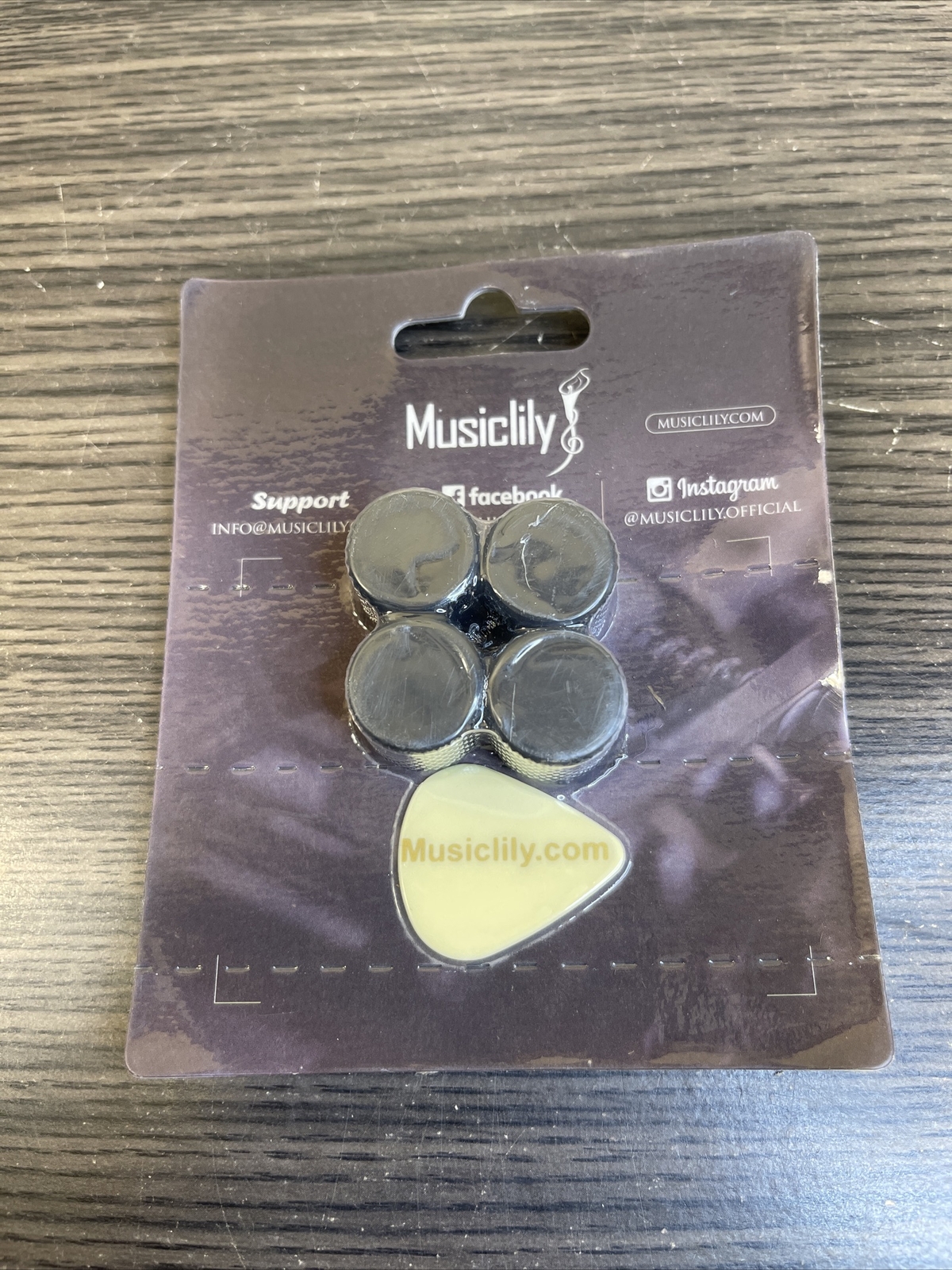 Musiclily Pro 4 Piece Black  Steel Dome Knobs
