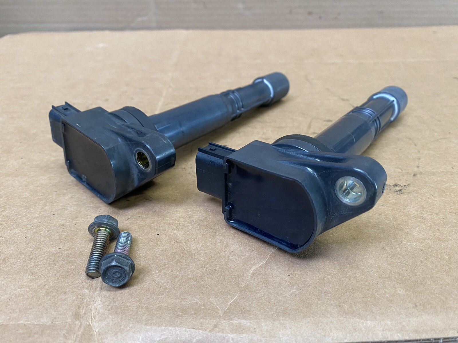 03 Honda VFR800 Intercepter Ignition Coil Pack Set (A) OEM -26
