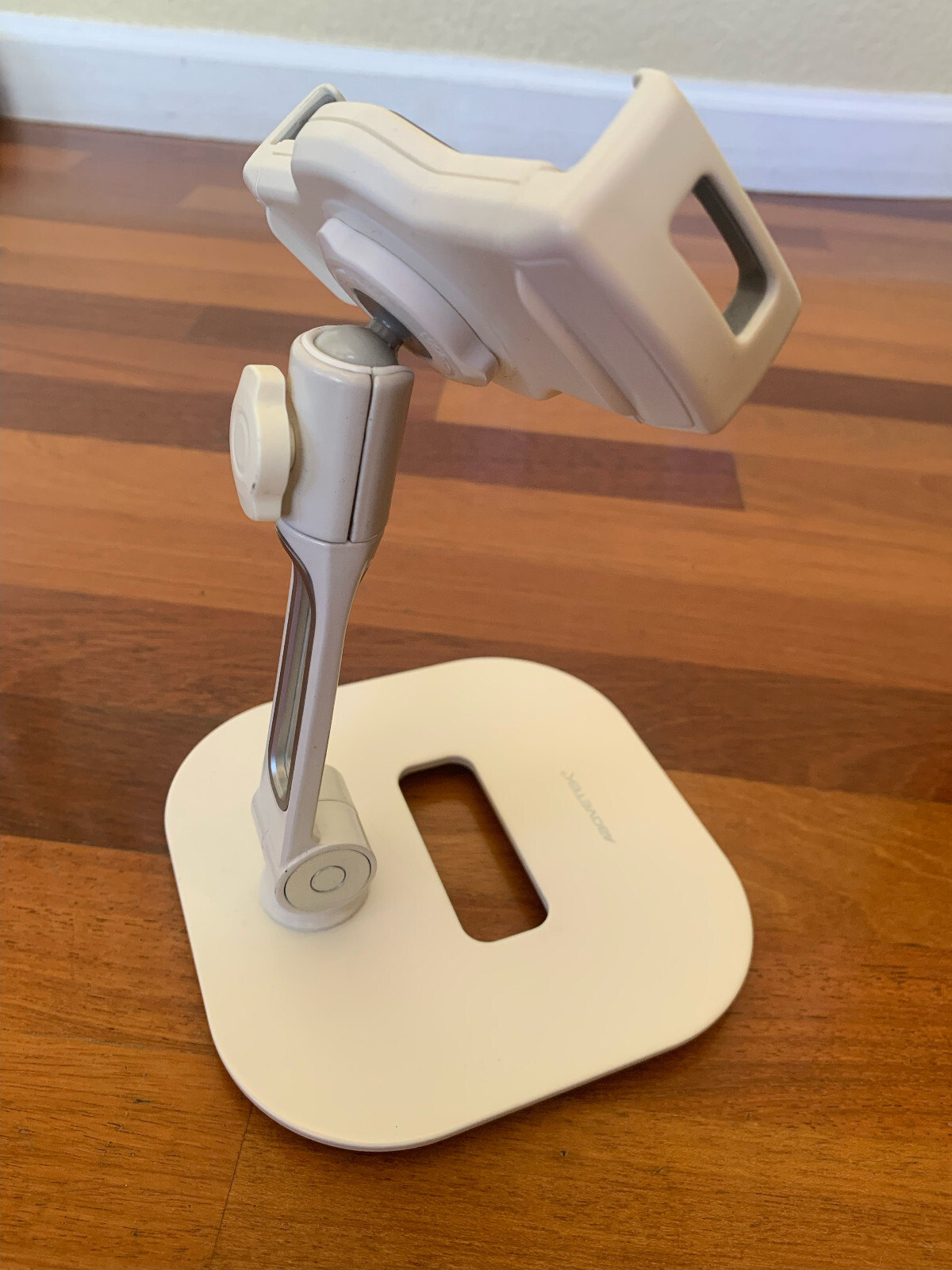 AboveTEK Desktop Tablet Stand Swivel 360° Desk Mount Tablet & iPad Holder