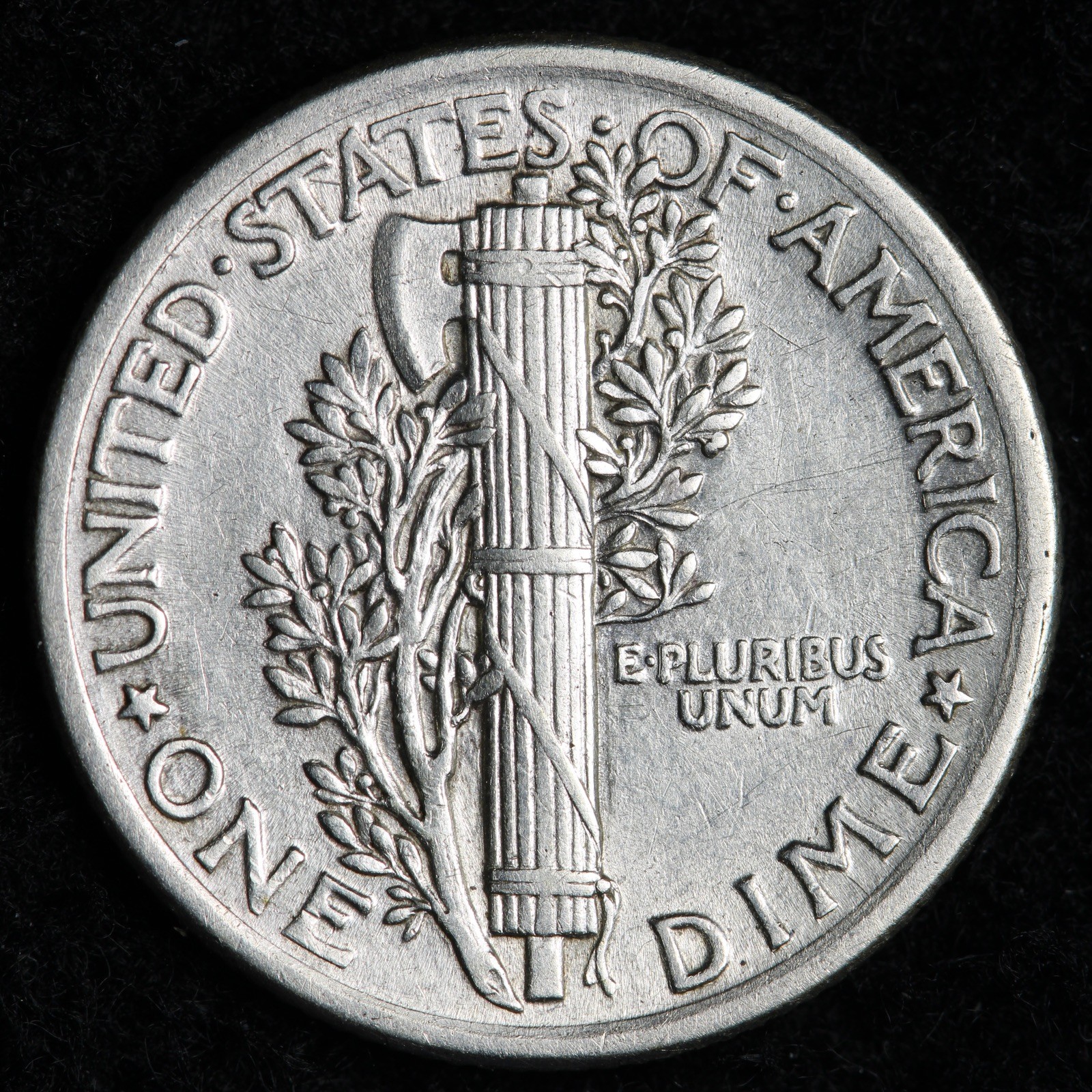 1917 Mercury Silver Dime AU E225 GRP