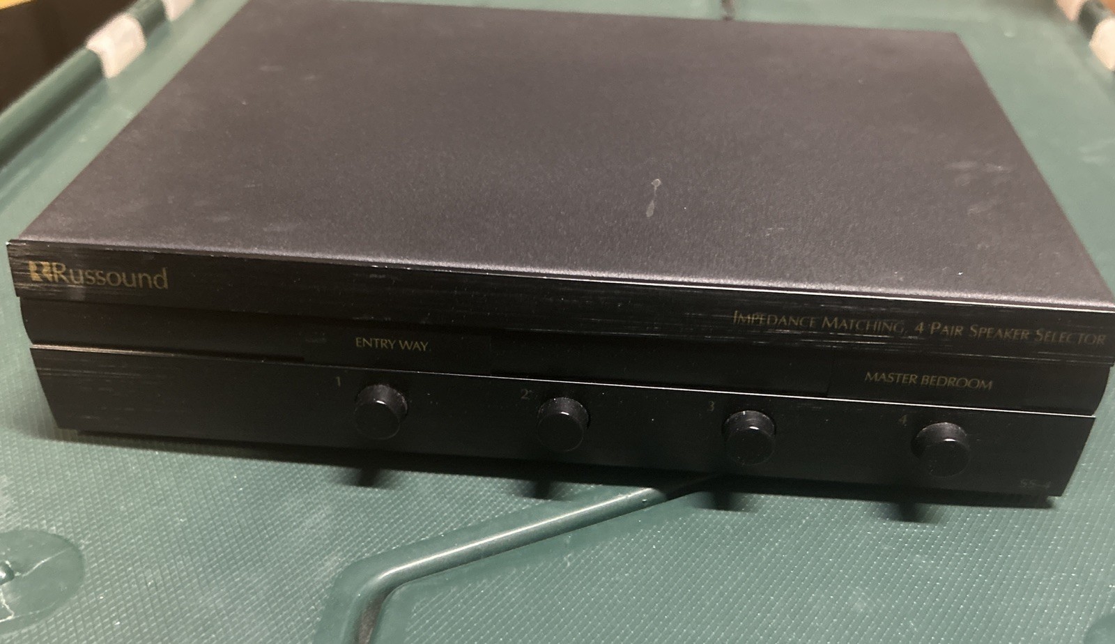 Russound SS-4 Stereo Switch 4-Pair Speaker Selector Impedance Matching