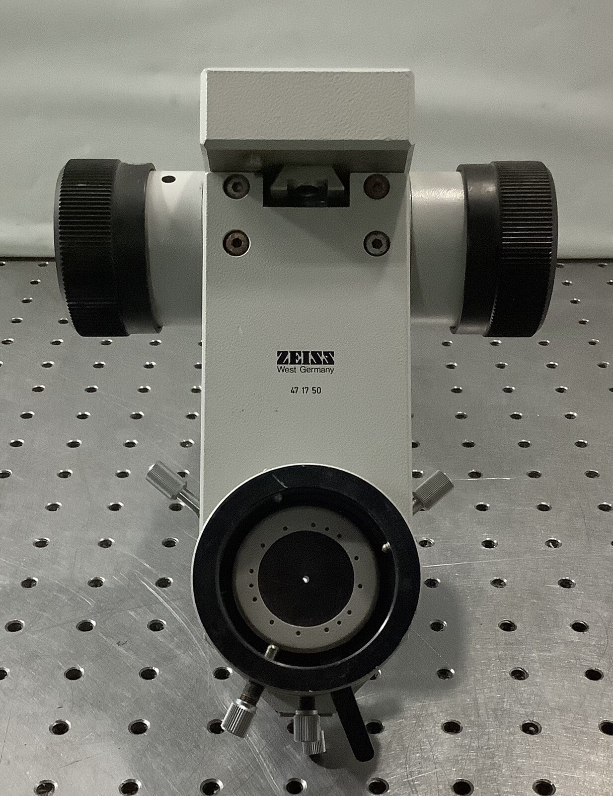 Zeiss IM35 Inverted Microscope 47-17-50 Condenser Carrier