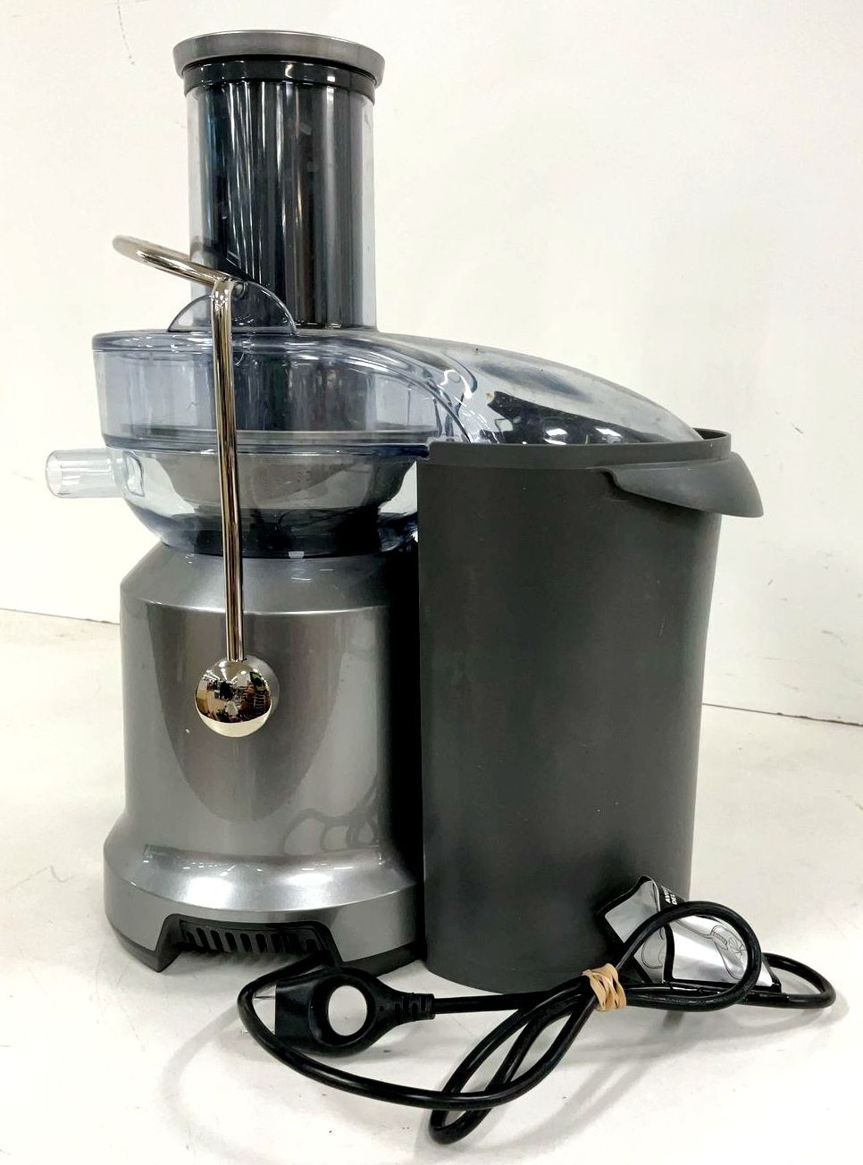 Breville Centrifugal Juicer BJE430 SIL