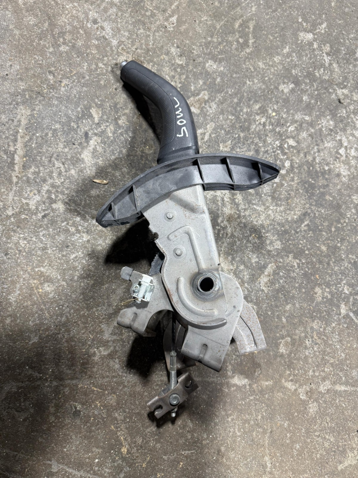 ✅ 2014-2019 KIA SOUL HAND BRAKE CTRL VALV OEM