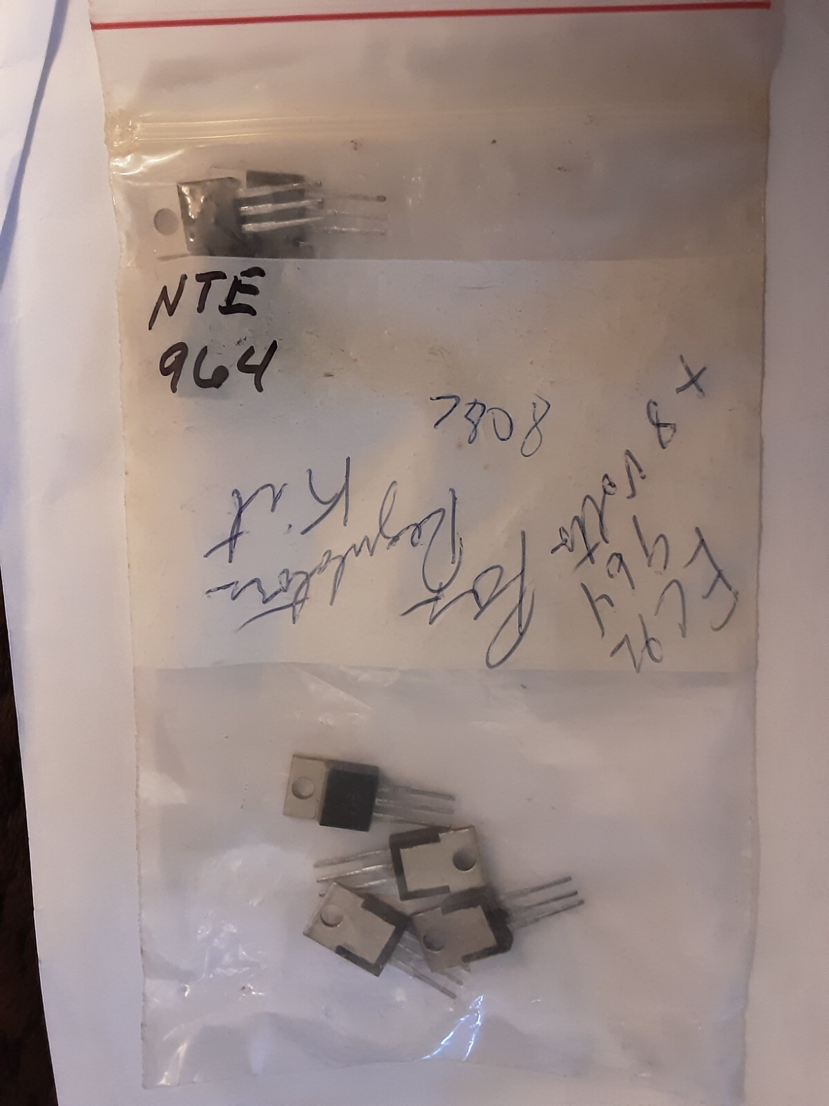NTE 964 Voltage Regulator