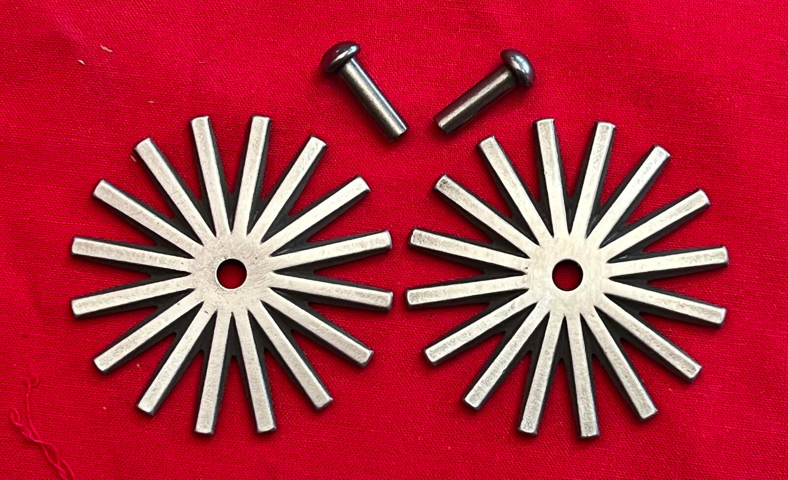 BRAND NEW 2 1/4" 16-Point COWBOY VAQUERO Fancy SPUR ROWELS & Pins