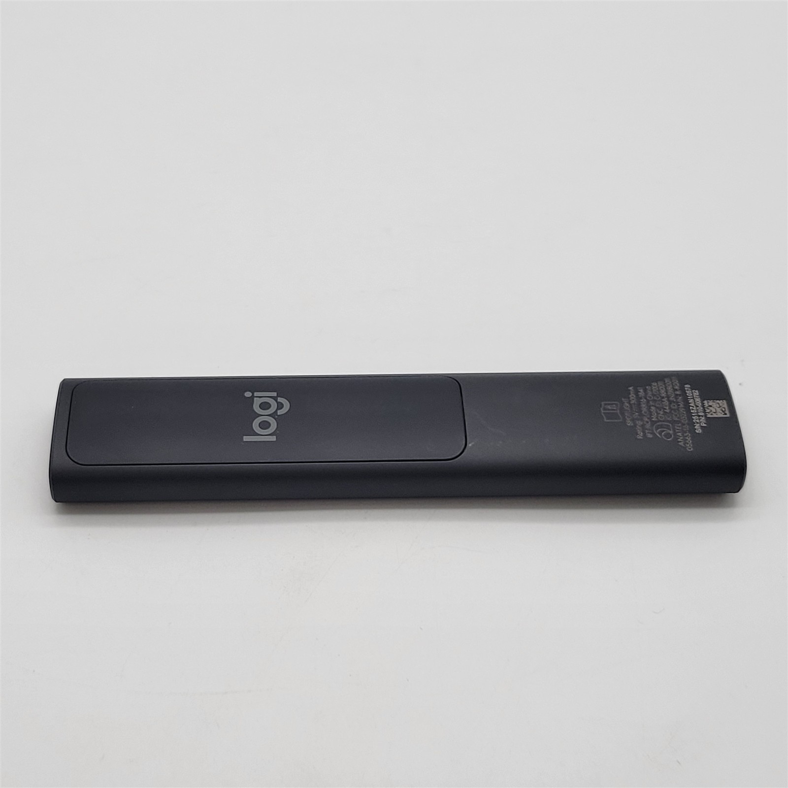 Logitech Spotlight Presentation Remote Advanced Digital Highlighting w/Bluetooth
