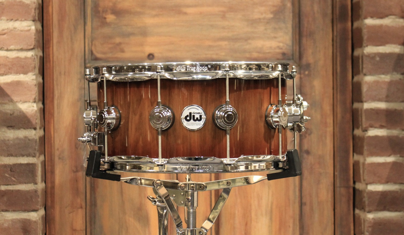 DW Collector's 6.5x14 Maple VLT Snare Exotic Almond Burst over Walnut - New!
