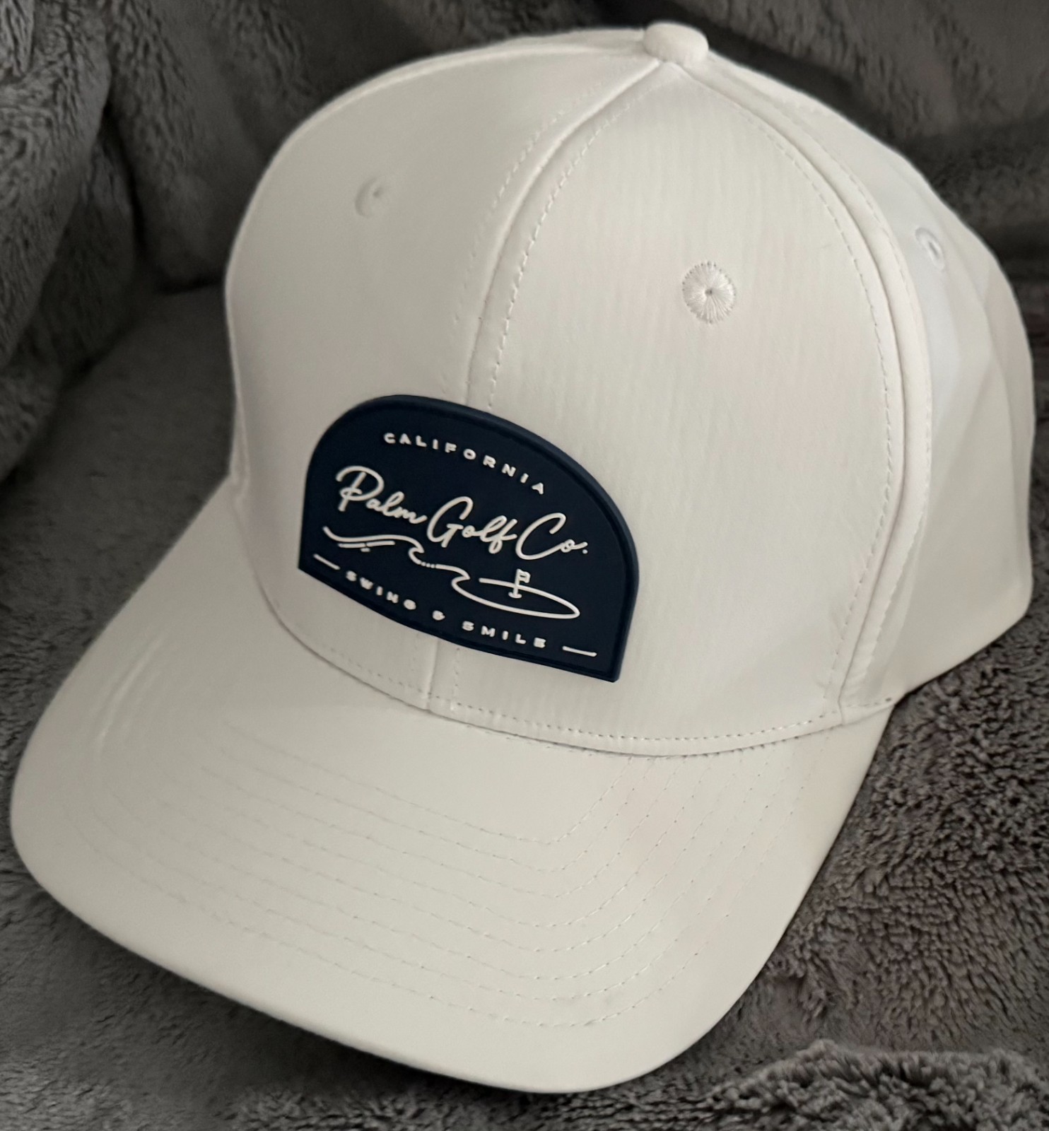 New PALM GOLF $35 performance Rainbow Swing & Smile Snapback Hat White one size
