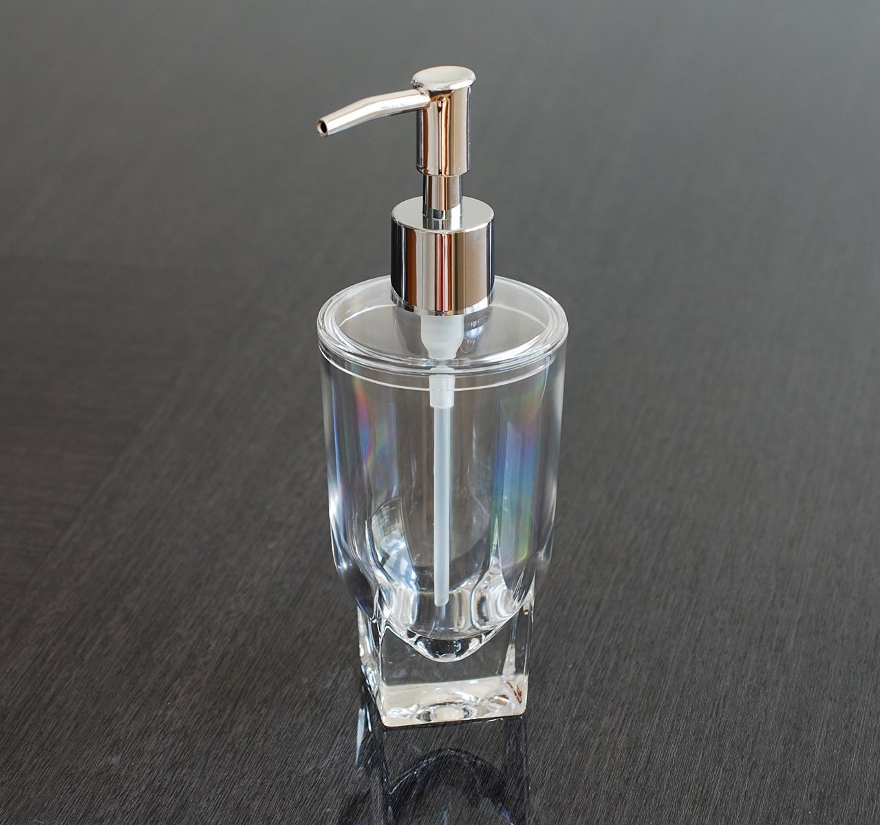 QG 4 pc Ice Cube Square Heavy Base Clear Acrylic Plastic Bathroom Accessory Set