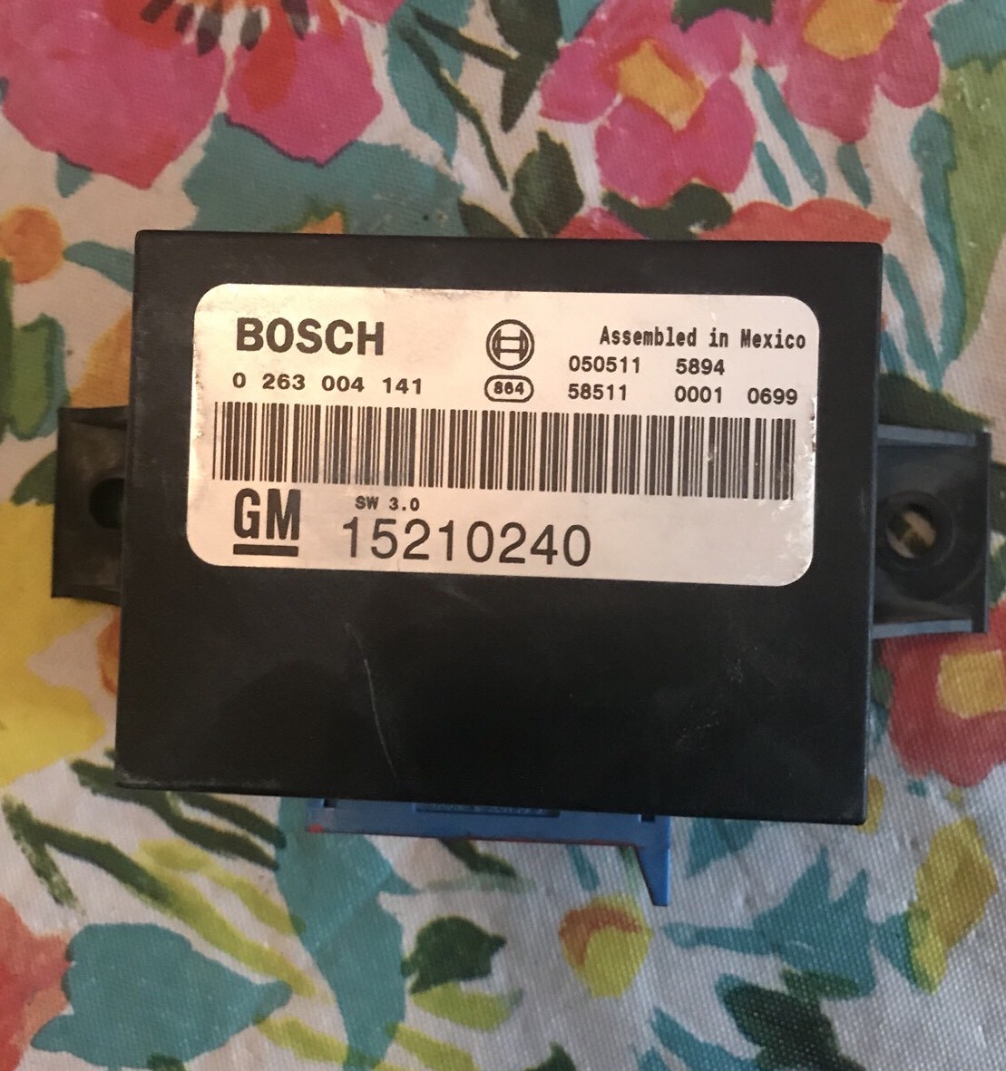 2006 CADILLAC SRX PARK ASSIST CONTROL MODULE P/N: 15210240 OEM