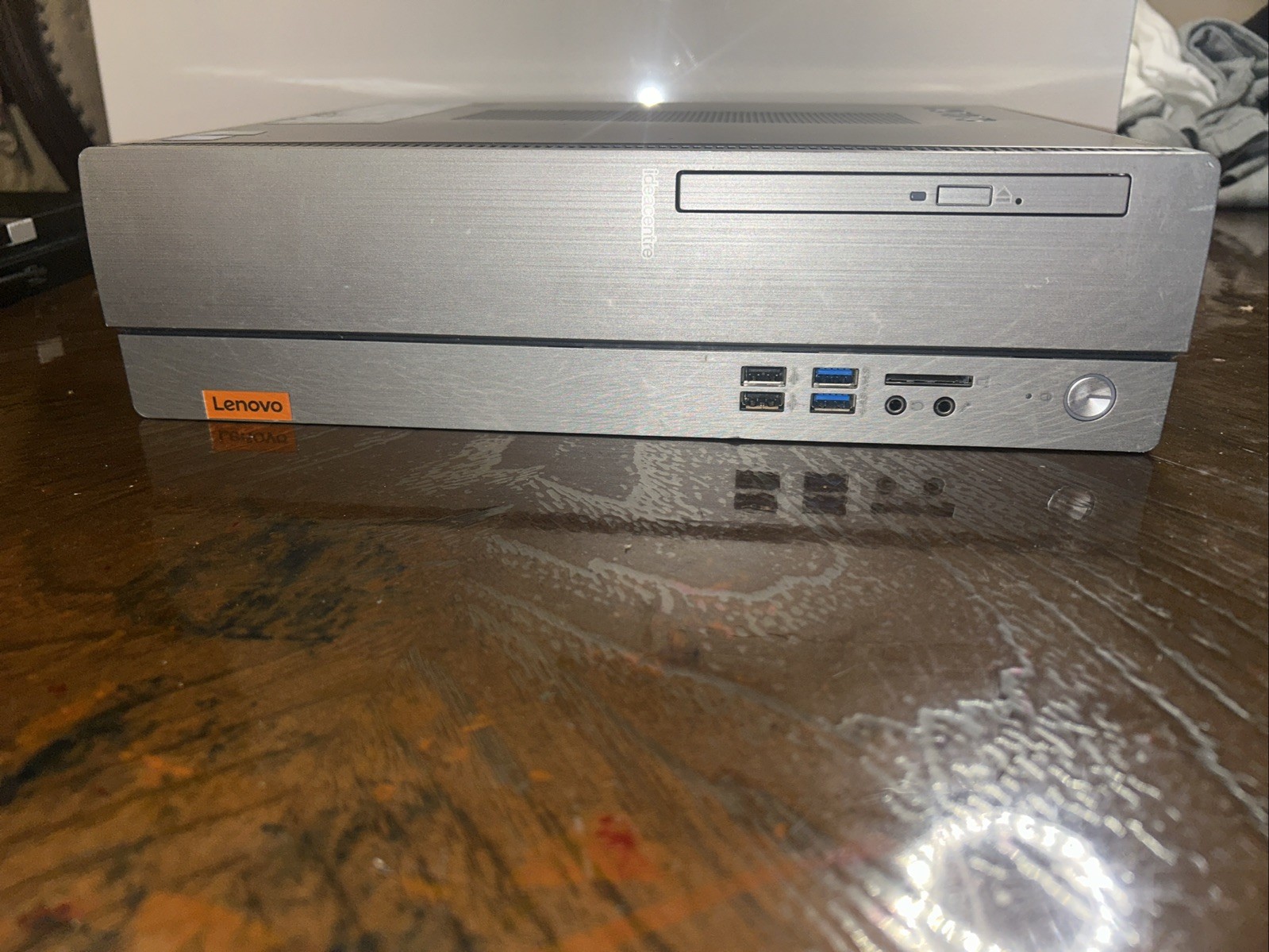 Lenovo 90GA IdeaCentre 4GB RAM 500 GB Hard Drive Windows 10 Computer Tower