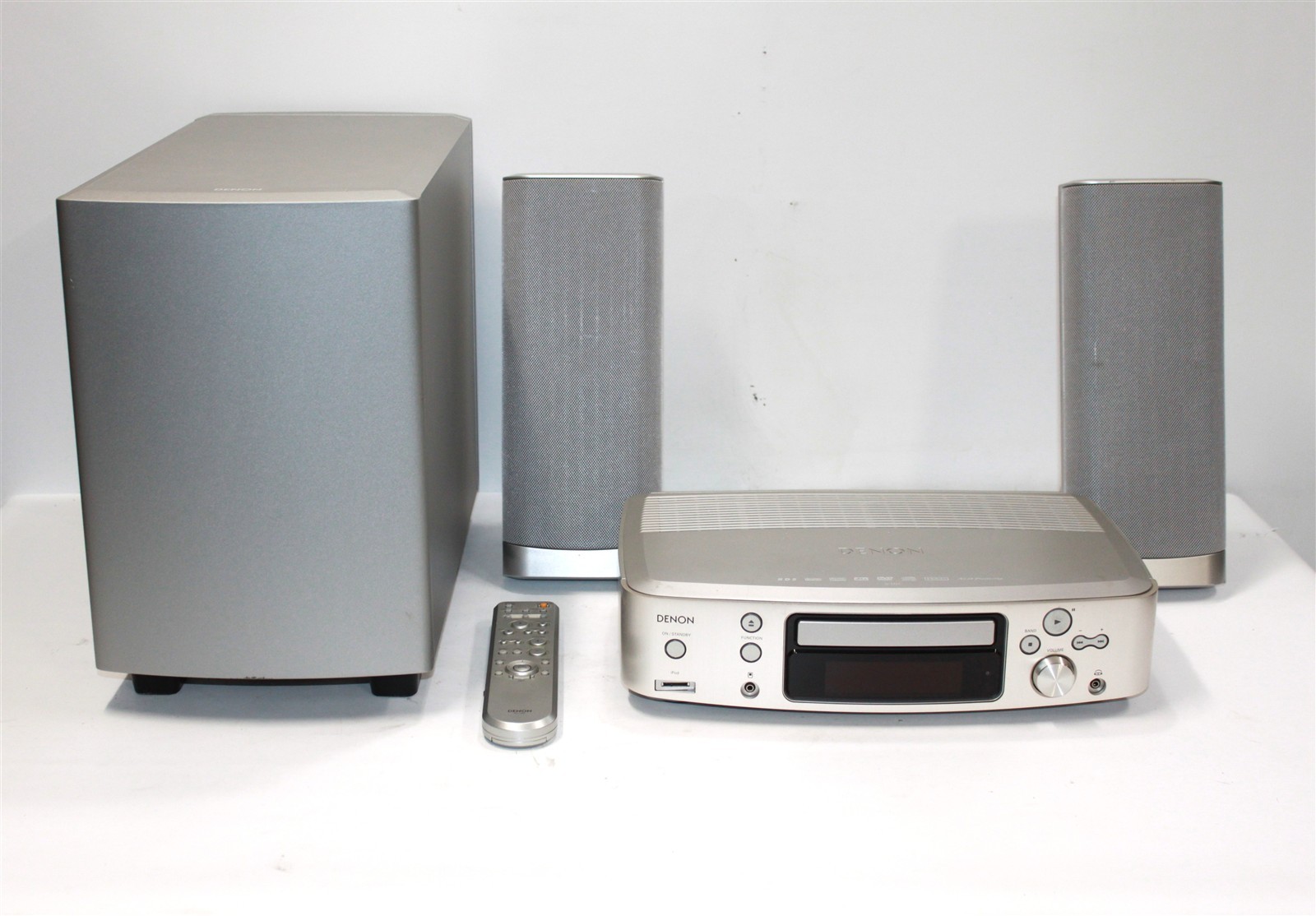 Denon S-101 Home Theater Dolby Digital DVD Surround Receiver w/ Speakers & Sub