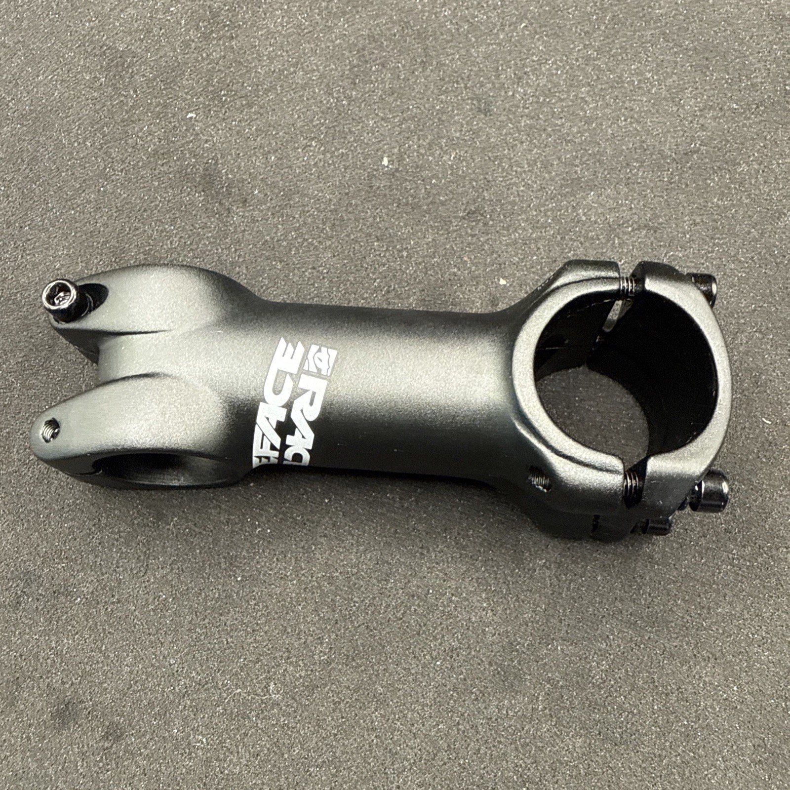 Race Face Alloy Mtb Bicycle Stem 90mm 31.8 6 Degree 1 1/8th  (NW-4)