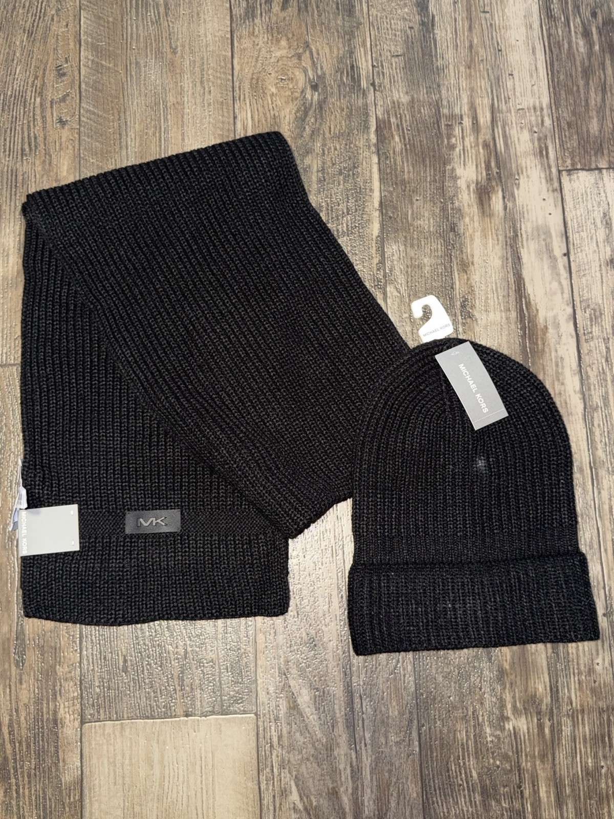 Michael Kors Black Knit Beanie Hat & Scarf 2-Piece Set Acrylic Logo One Size