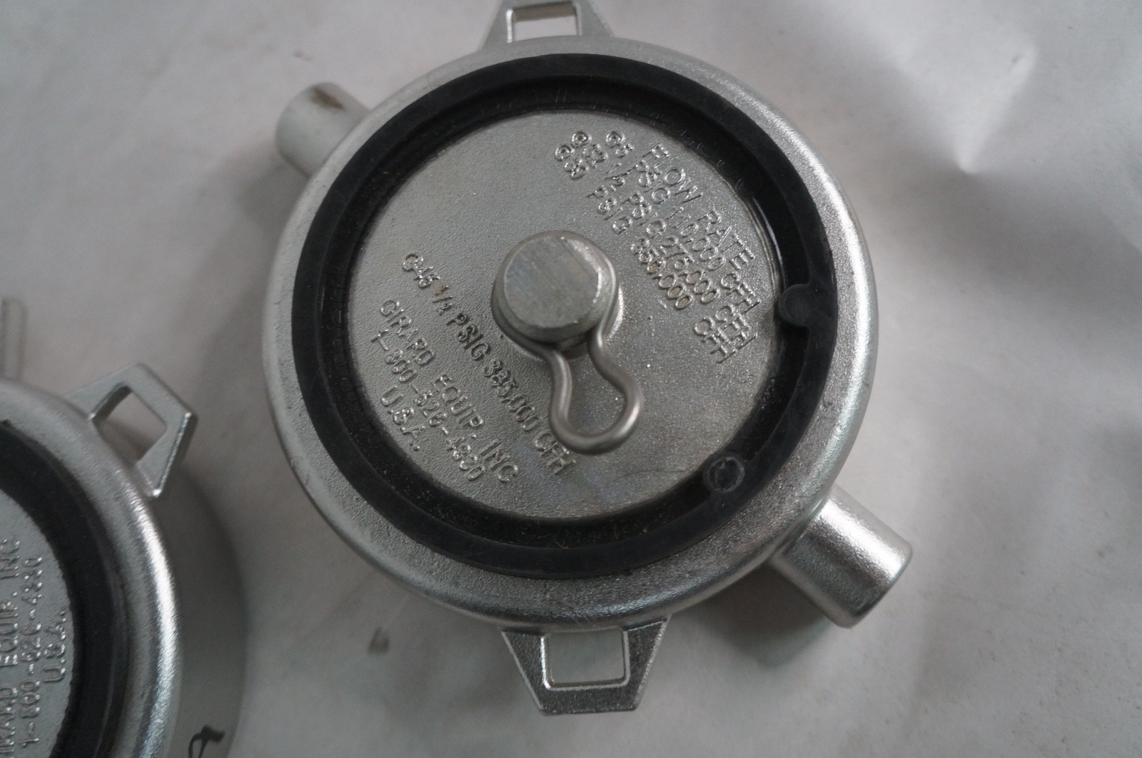 (2) Fire Hydrant Threaded 3-1/2" Caps Galvanized Steel #3SPF-T Girard