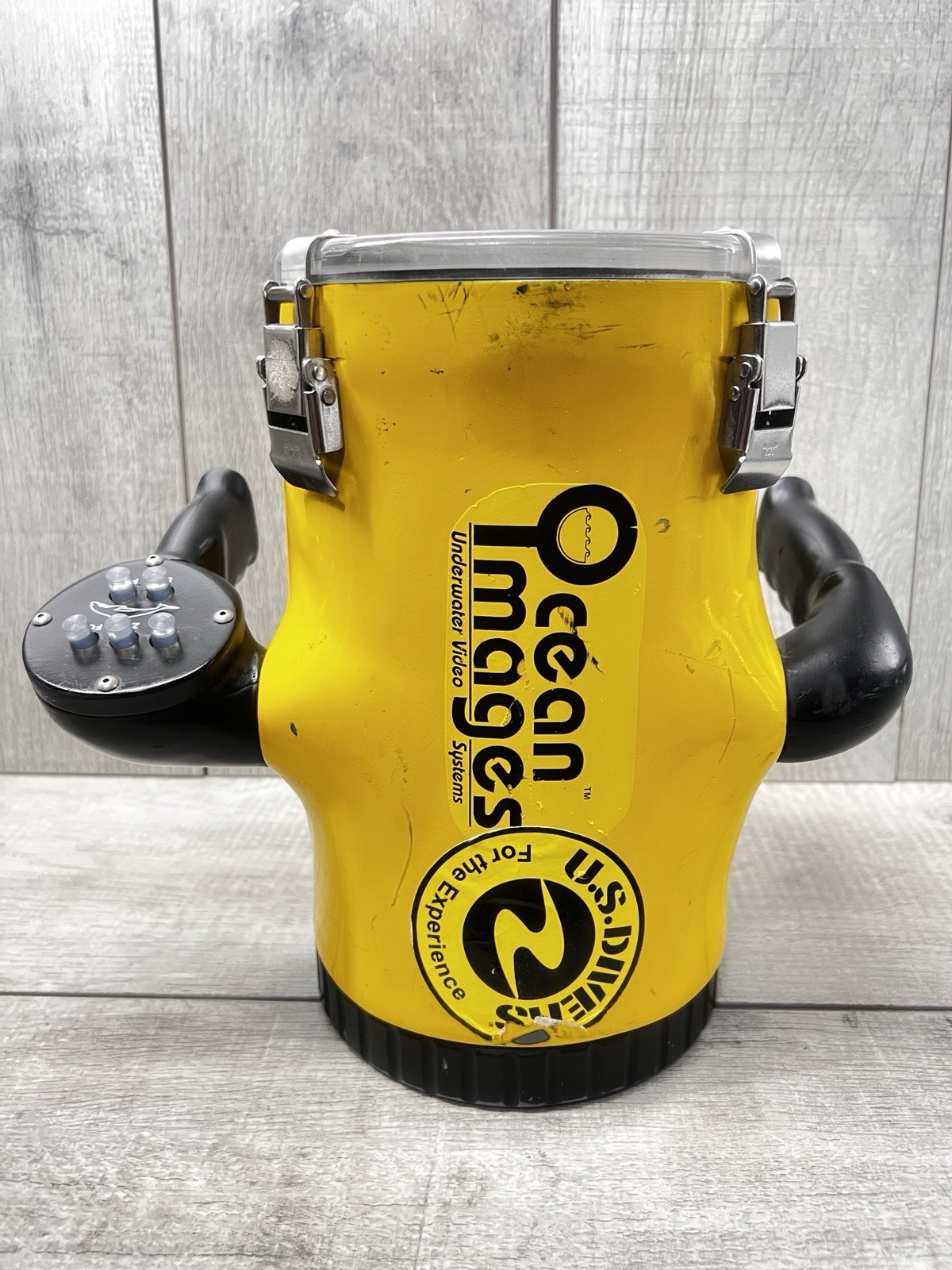 Ocean Images Dolphin Pro Diving Underwater Video Camera Waterproof Casing
