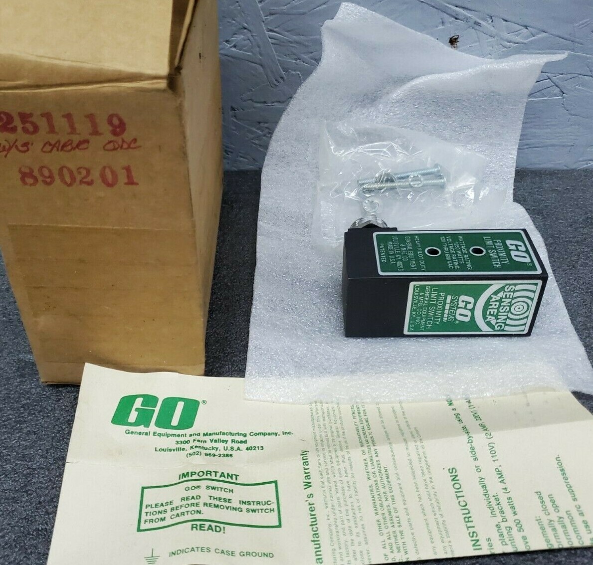 251119 PROXIMITY LIMIT SWITCH GO SWITCH NEW NOS
