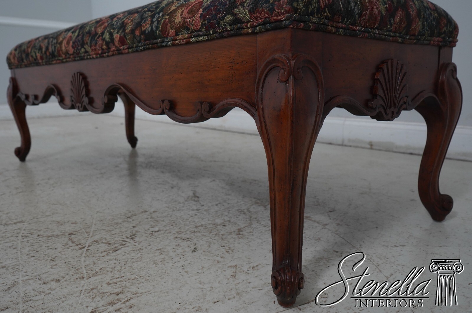 L64191EC: Tapestry Upholstery French Style Long Window Bench