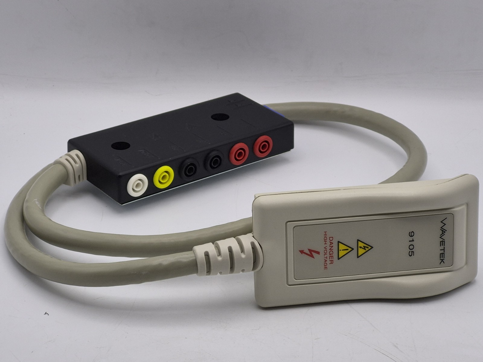 Wavetek 9105  Fluke 9105  WAV9105 Connection Adapter For 9000 Series Calibrator