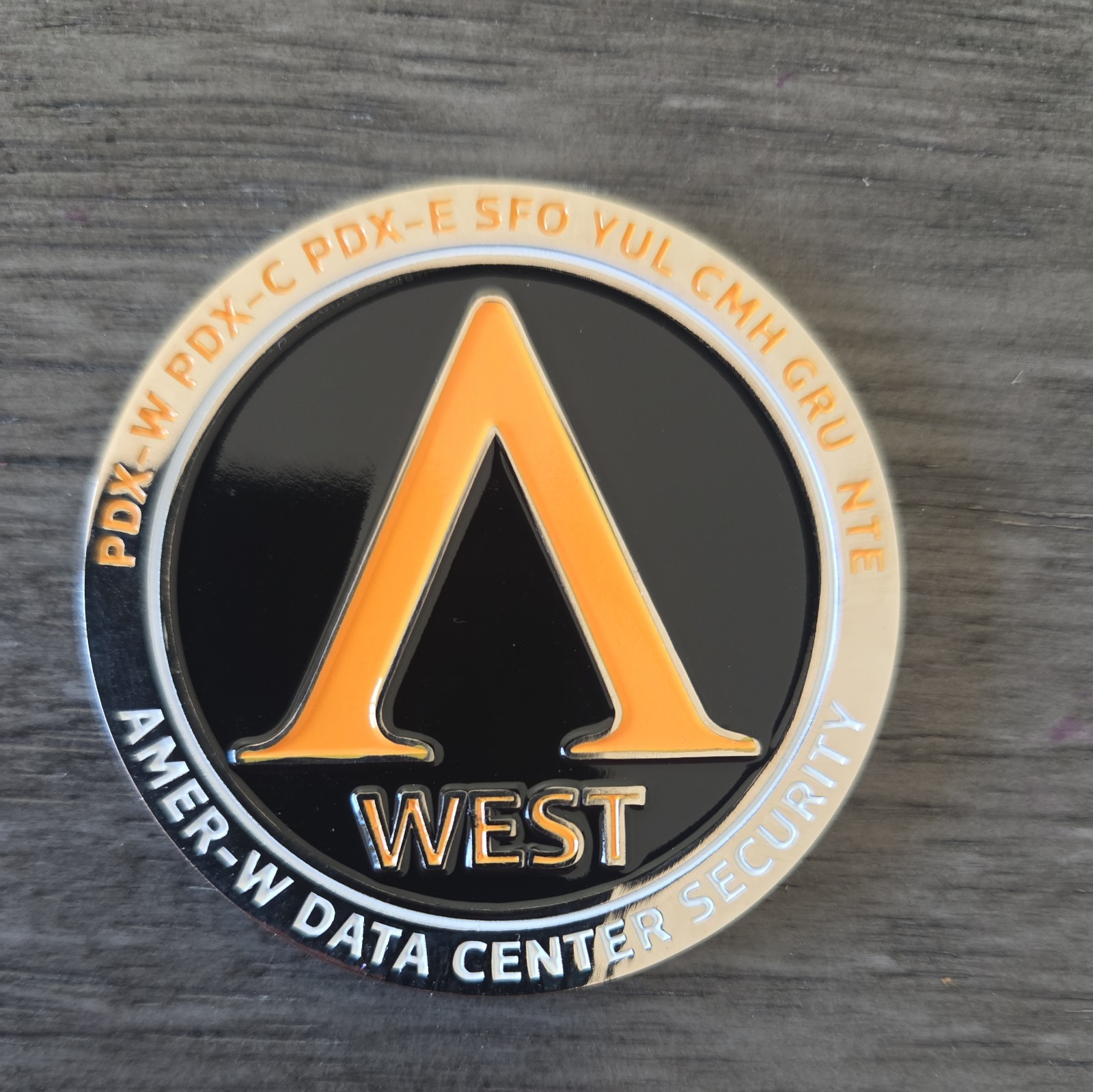 Amazon - AWS - Challenge Coin - Amer W Data Center Security