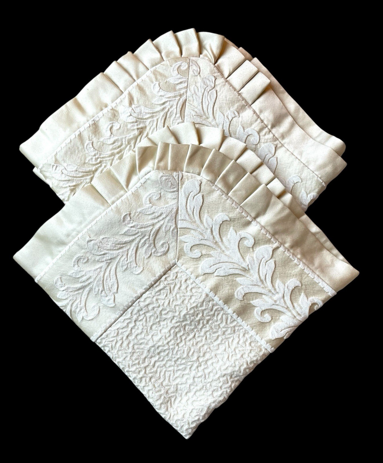 J. QUEEN NEW YORK Marquis Ivory Euro Shams~Sculpted Damask~Folded Flange~28x28