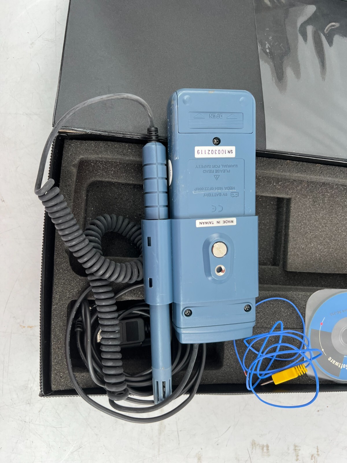 Center 314 Humidity Temperature Meter RS-232 Data Logger