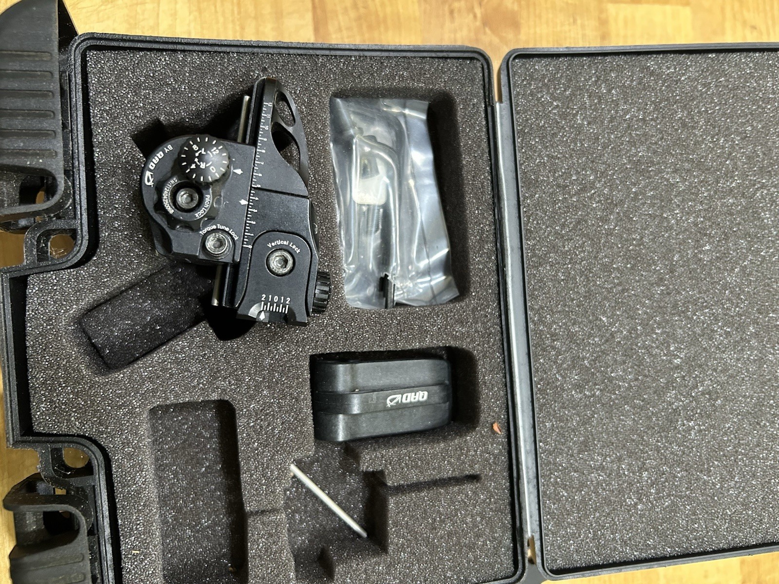 Mathews QAD Integrate TRi Premium Target Rest, lightly used RH