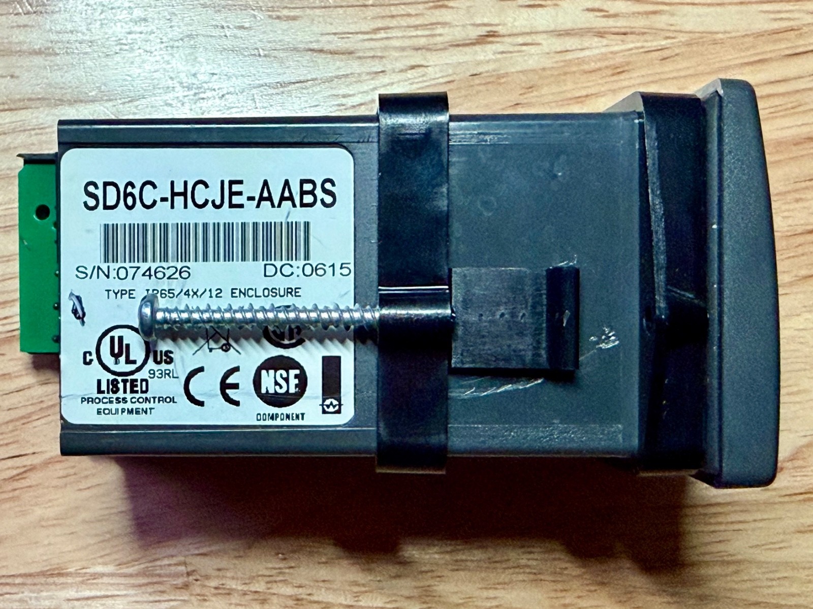 Watlow WATLOW SD6C-HCJE-AABS Controller | SD Series | New / Unused