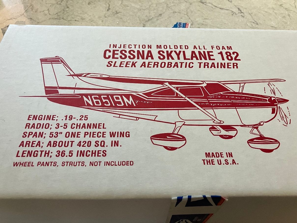 Sure Flite Cessna Skylane 182 RC Airplane Kit