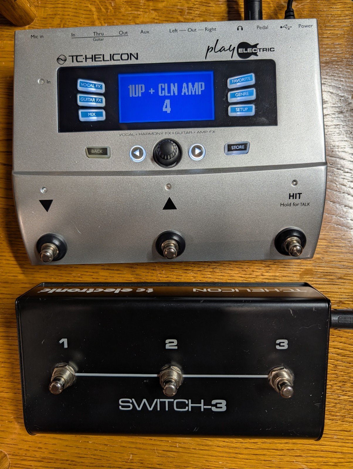 TC Helicon Play Electric/ Vocal & Guitar Effects