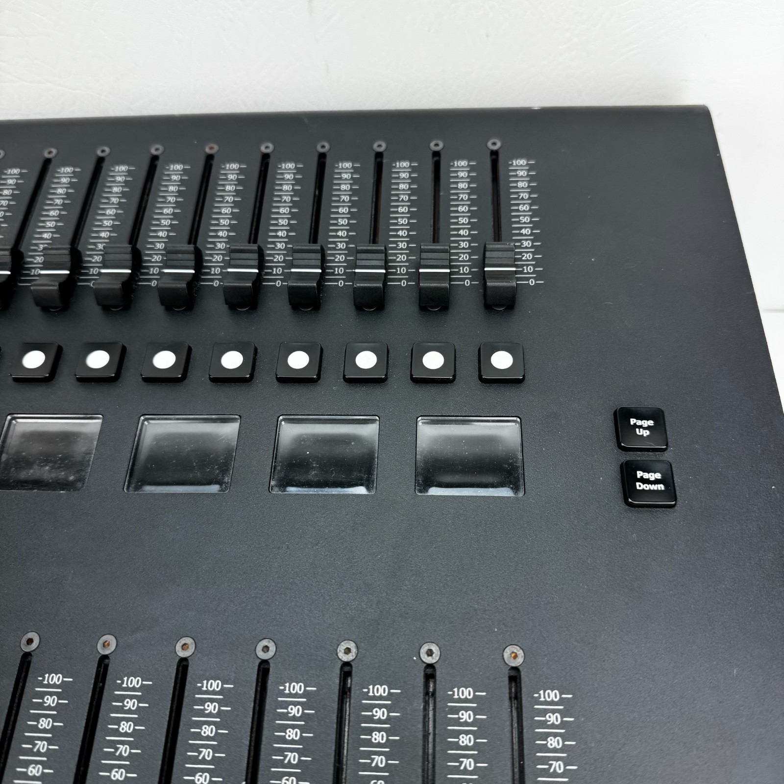 Philips Strand Stage Lighting Control Console 91004 Submaster Wing NEOS