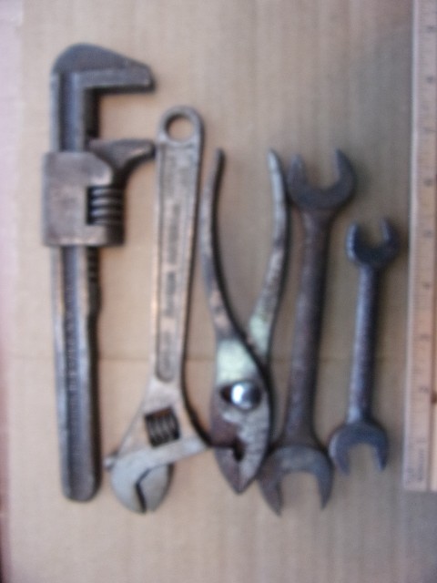 ANTIQUE McKAIG HATCH TOOL KIT LOT