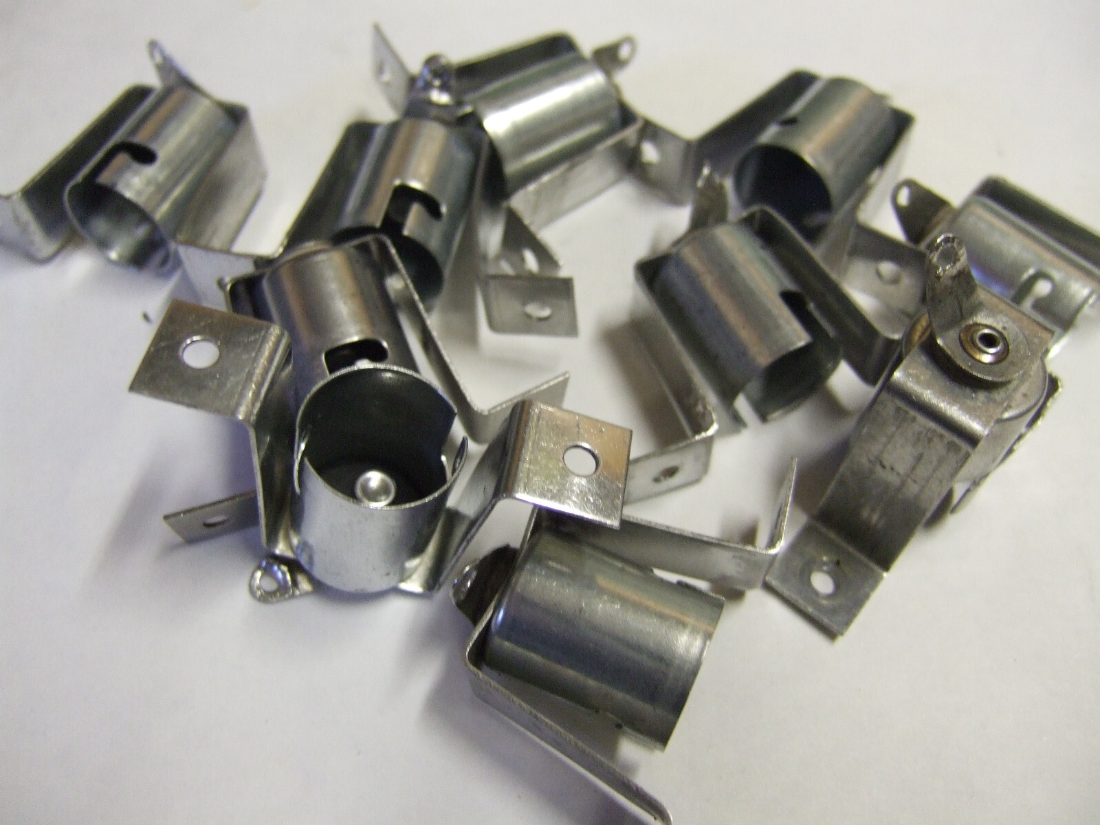 Bally Bingo pinball LARGE LITE SOCKETS (10) COUNT