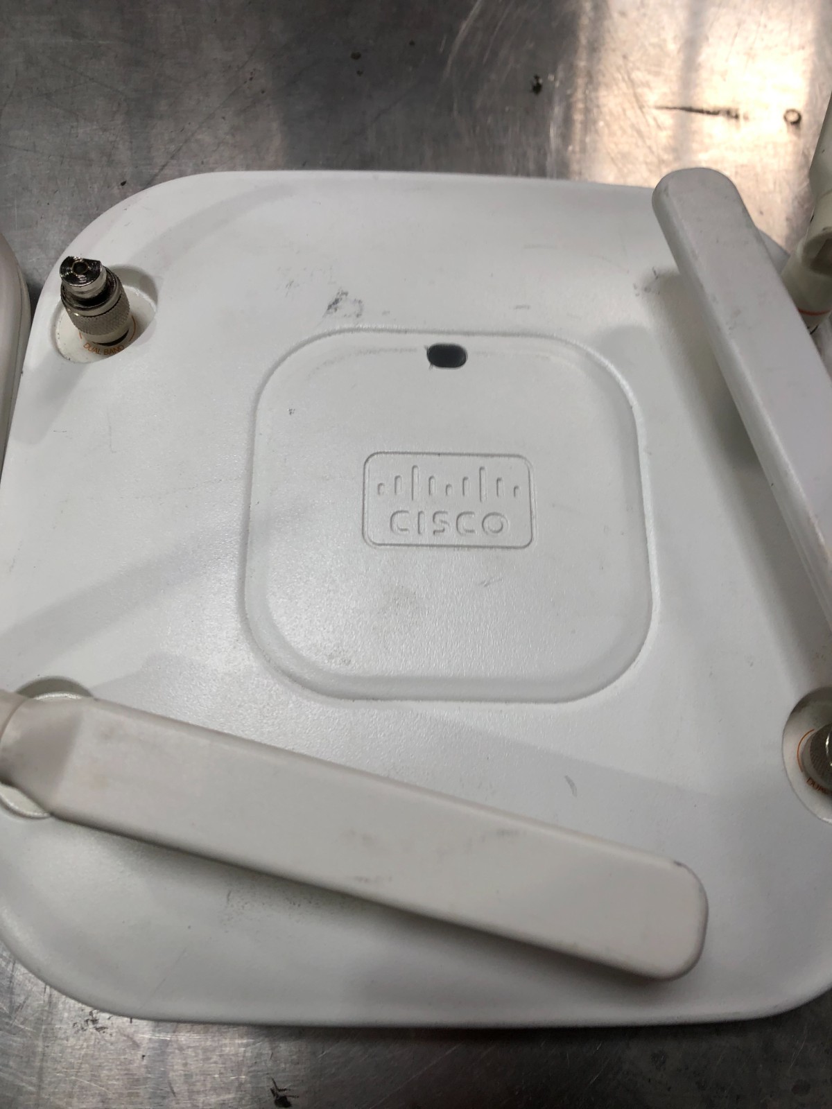 Cisco AIR-CAP 2602/3602E-A-K9 Dual Band Access Point Bundle - Untested