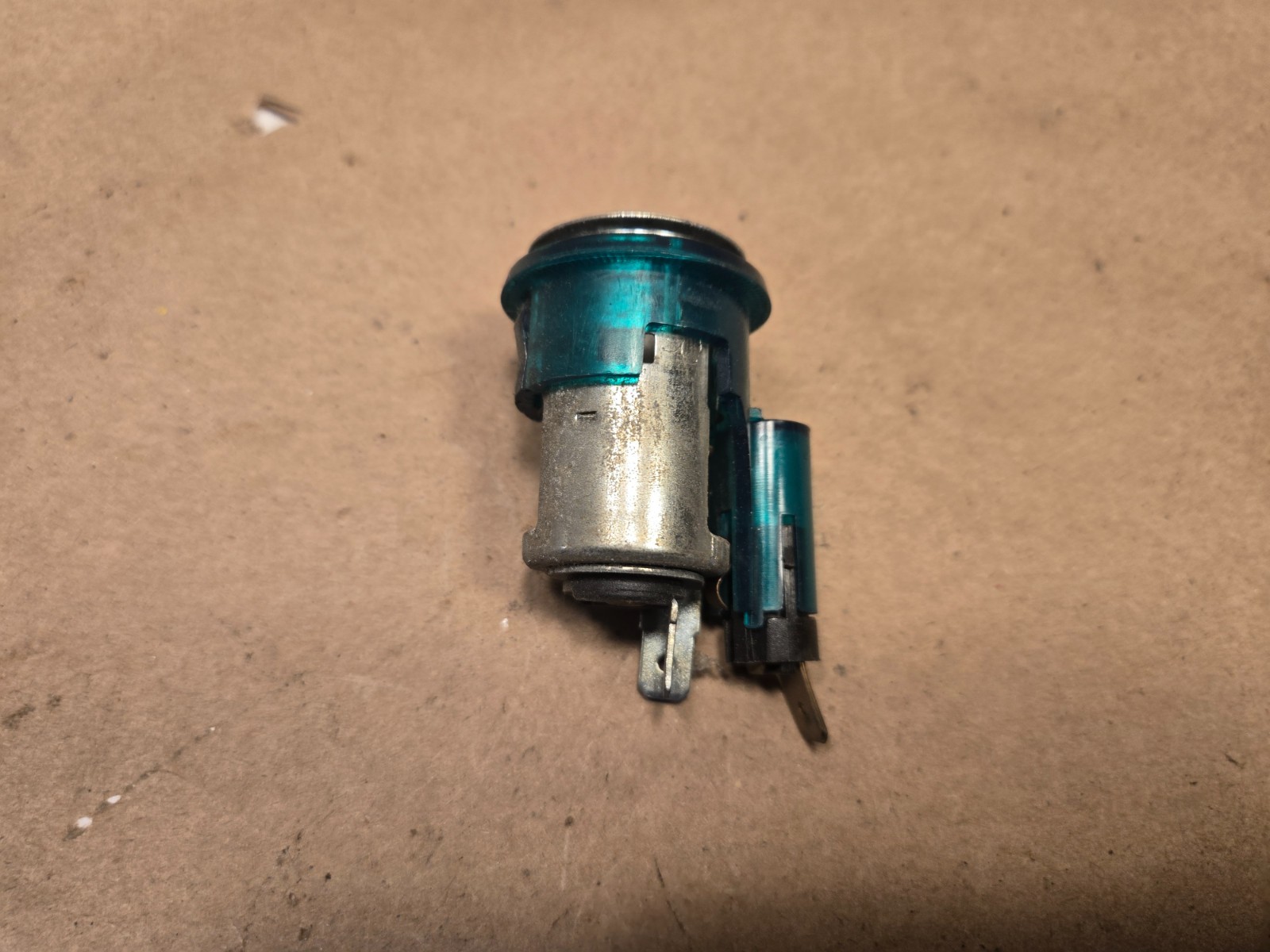 Jaguar XJ40 XJ6 Cigarette Lighter Base 1988-1994 JLM860