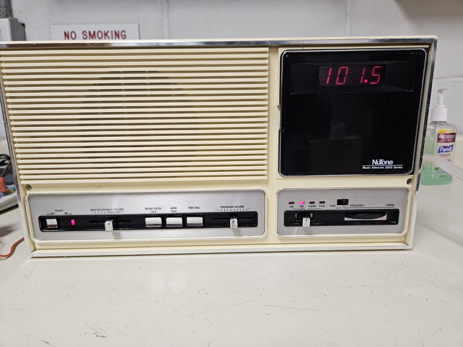 Nutone Master Intercom IM 3003off white