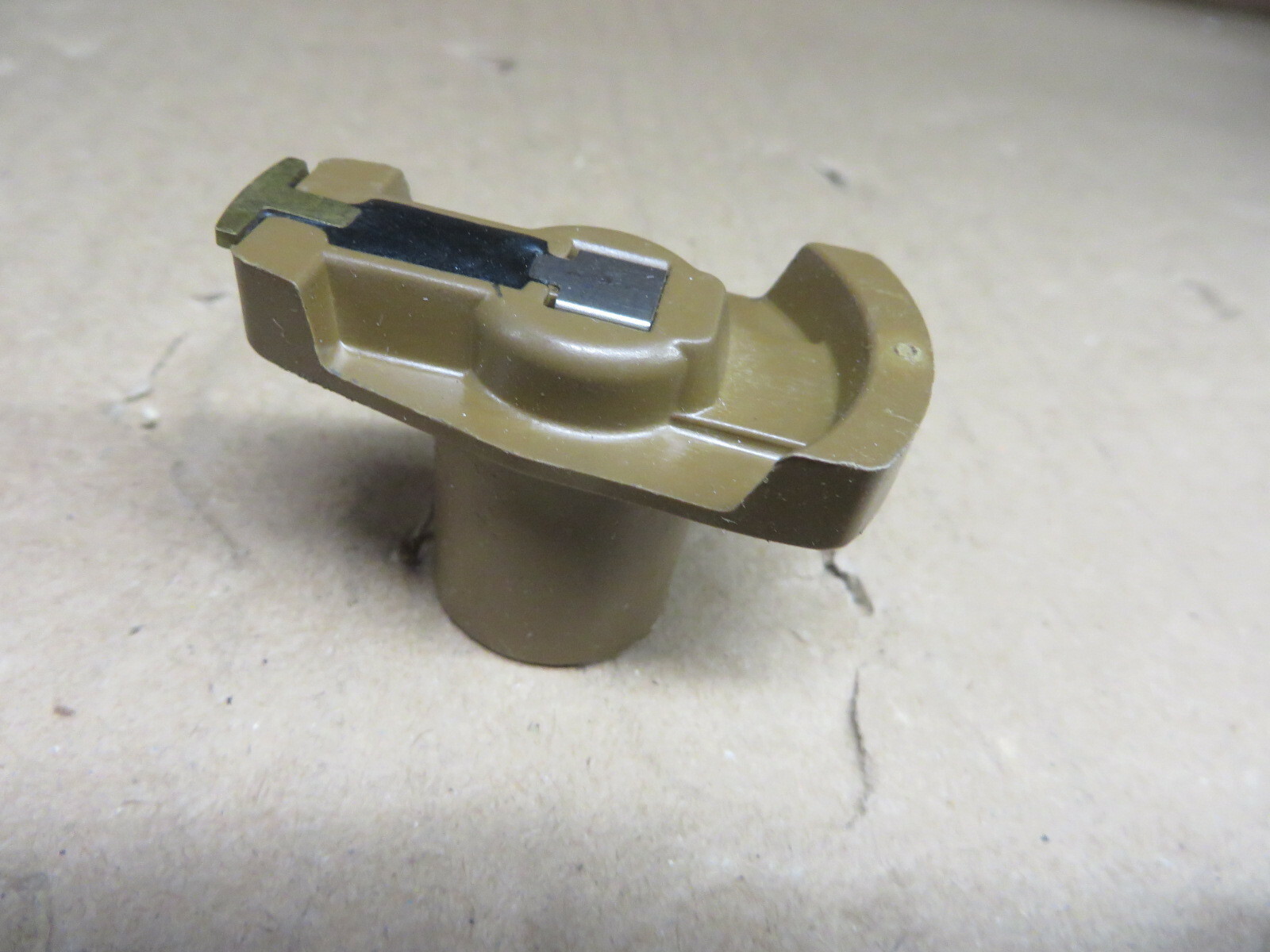 IGNITION ROTOR new in box # GB324 DISTRIBUTOR ROTOR NOS NIB INTERMOTOR # GB324