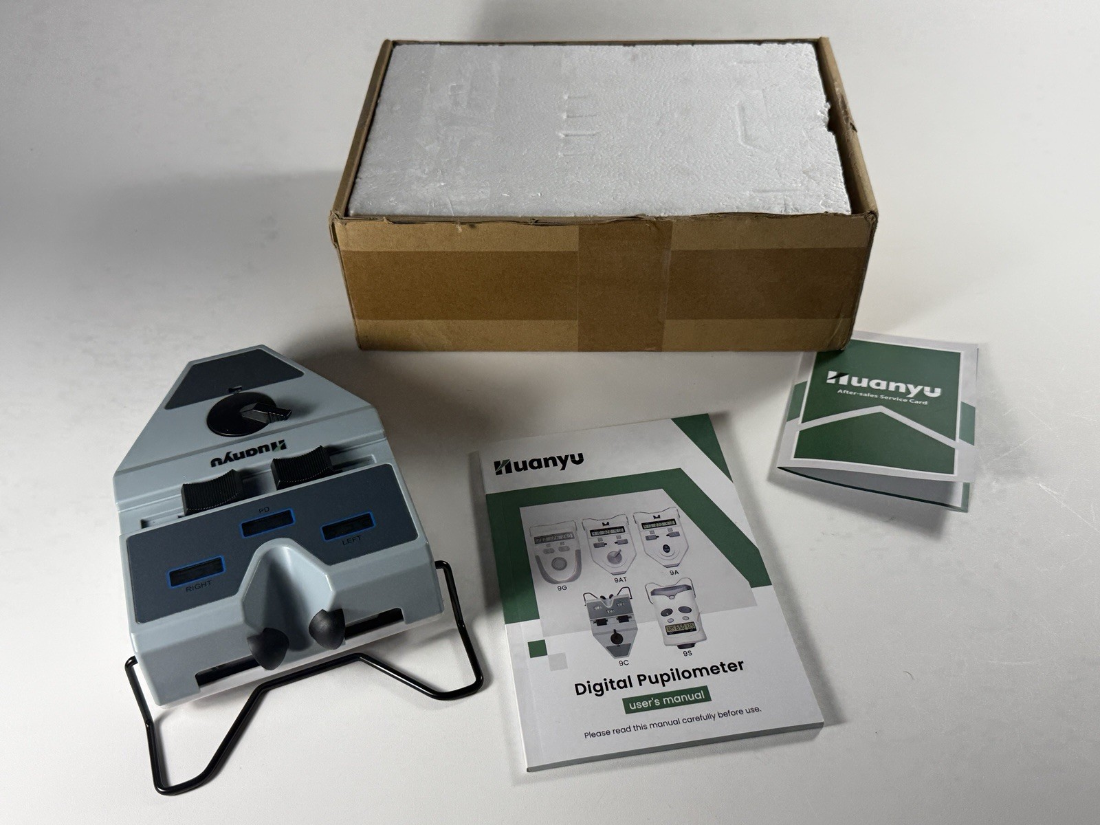 Huanyu Model 9C Digital Pupilometer PD Meter Box Manual Batteries Tested (READ)