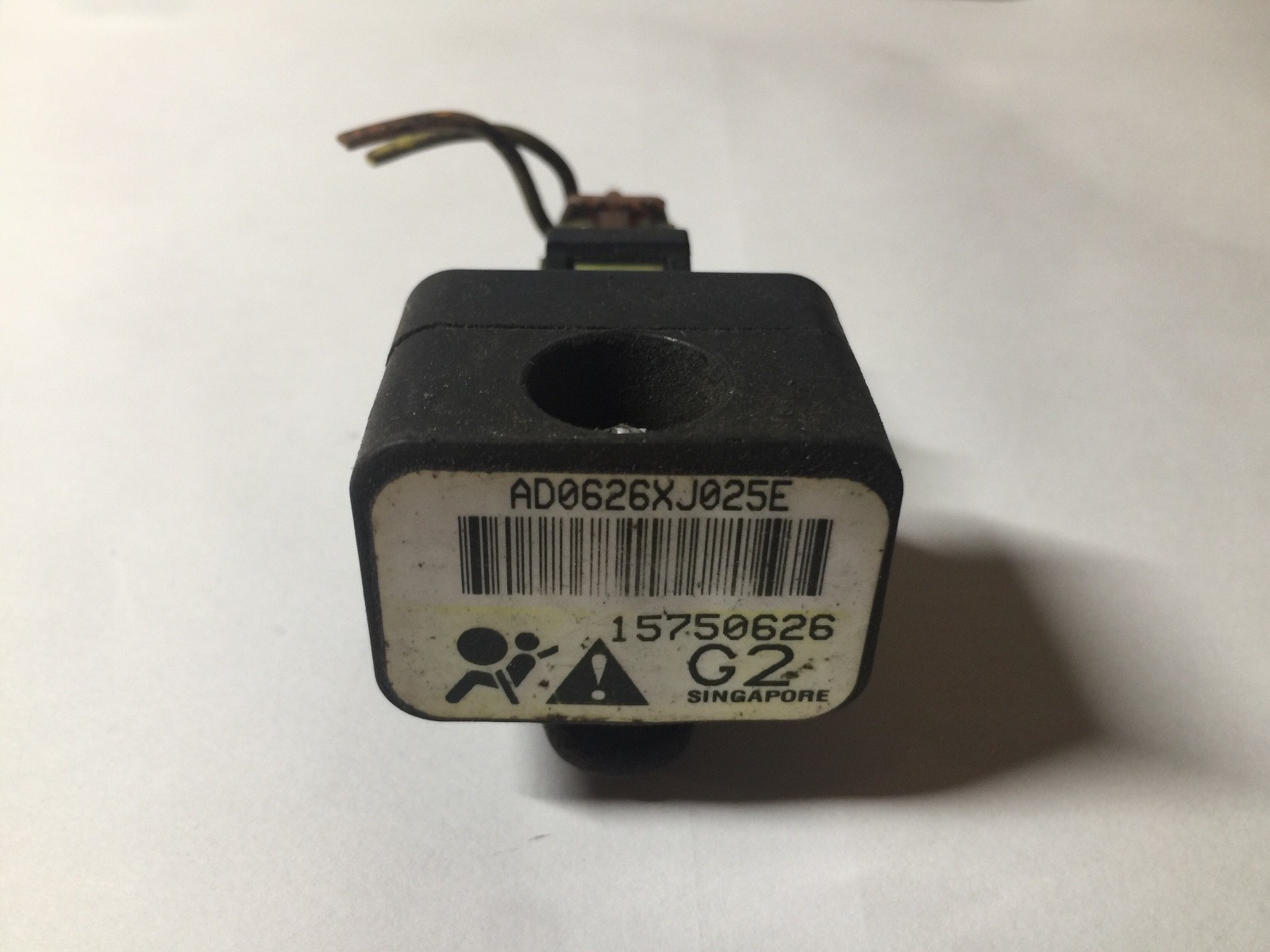 15750626 Chevrolet EXPRESS, GMC SAVANA GM OEM Front Sensor