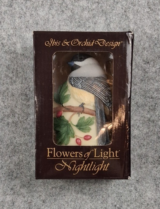 Black Capped Chickadee Ibis Orchid Bonded Marble Night Light 2008 Collectible