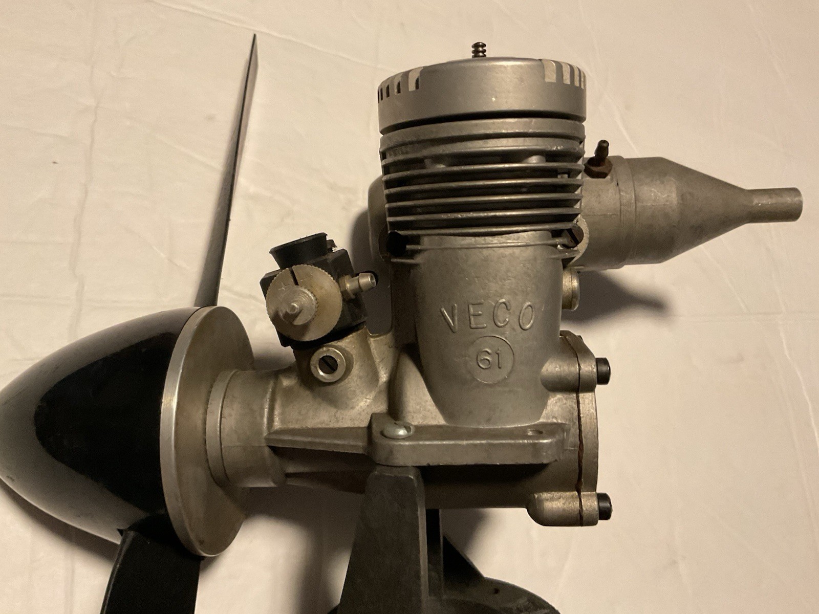 Veco 61F Glow Plug Engine w/ Muffler