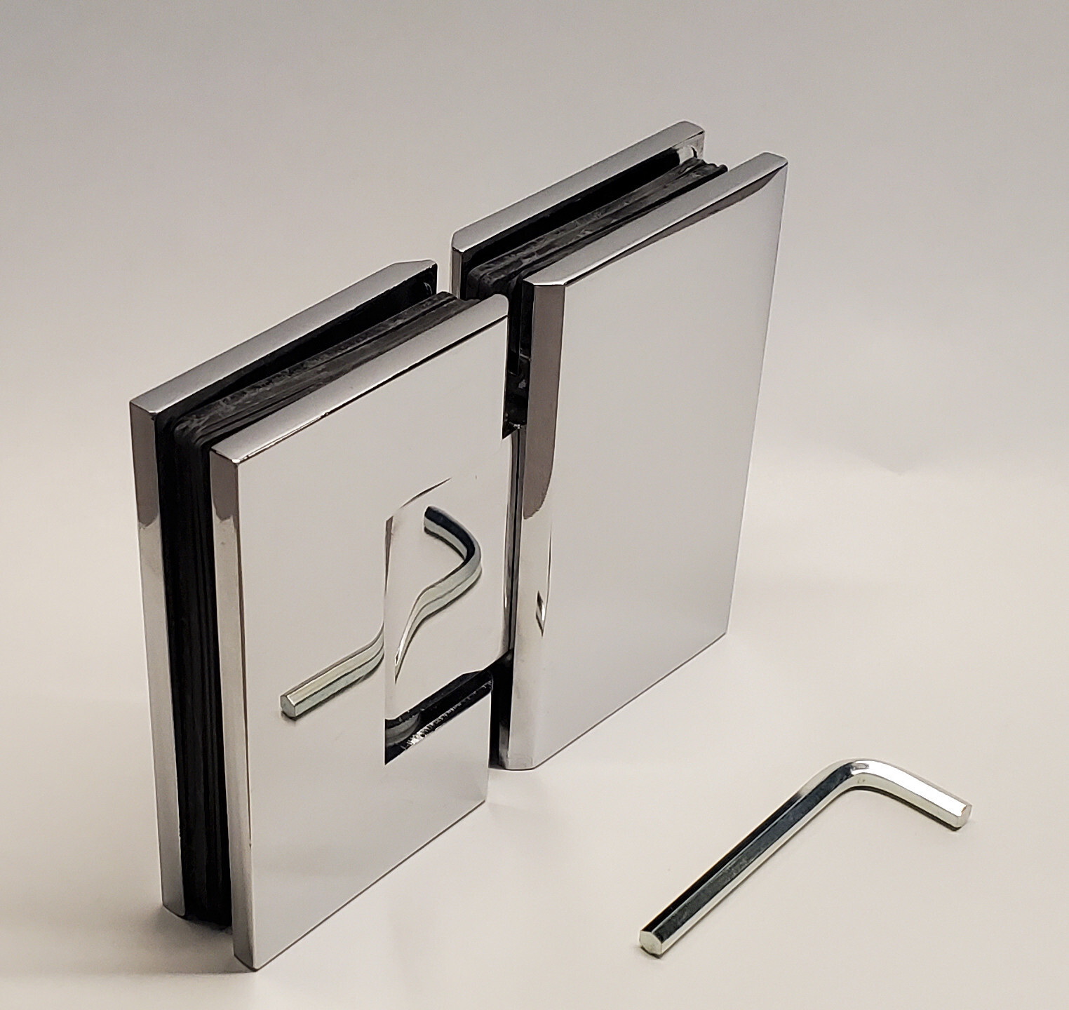 Geneva 180 Style Chrome-Glass to-Glass Standard Hinge