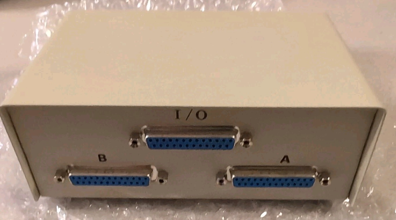 Manual Data Switch For 2 Parallel Port Printers / Devices, New in Box, Free Ship