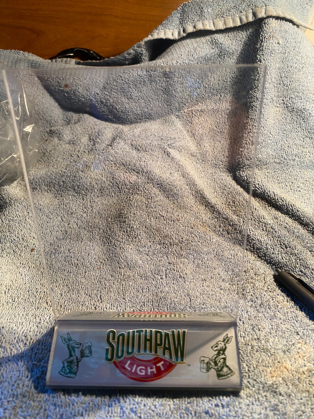Vintage Southpaw Light Beer Acrylic Table Tent / Menu Holder / Picture Frame New