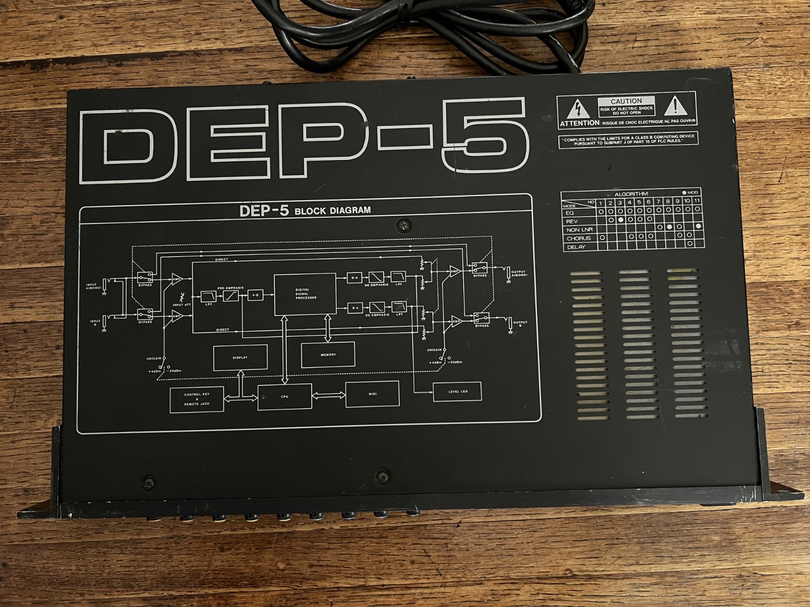 Vintage Roland DEP-5 Digital Effects Processor