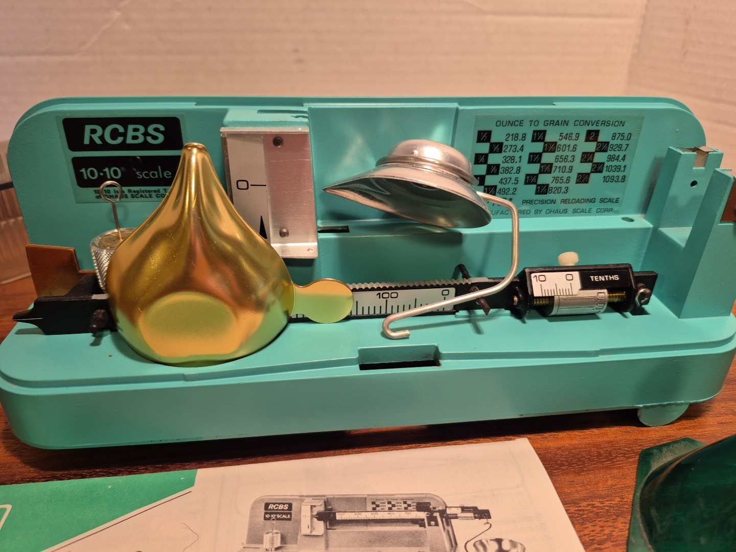 Vtg RCBS Model 10-10 Reloading Beam Scale + Lee Priming Tool + RCBS Funnel
