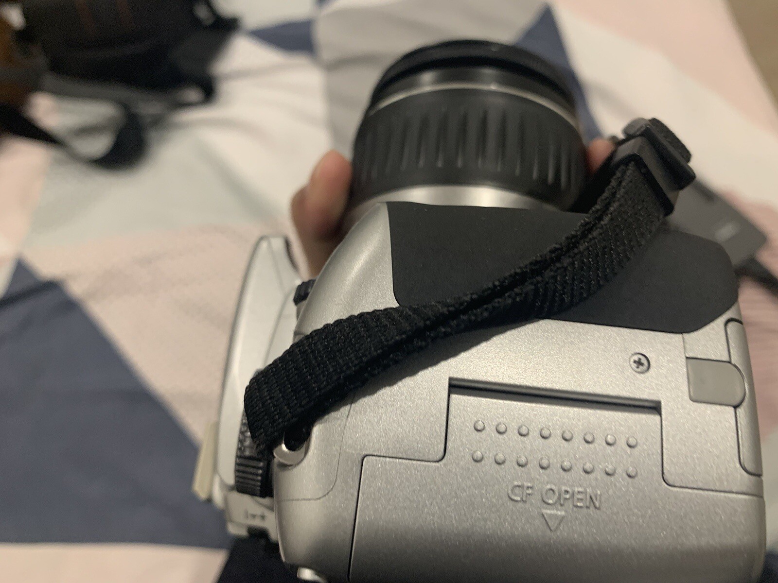 CANON EOS DSLR