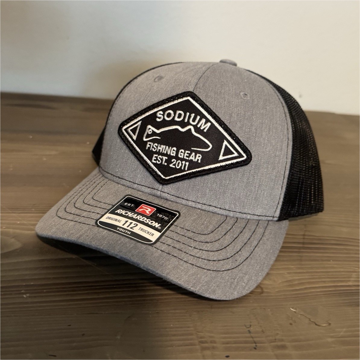 Sodium Richardson 112 Trucker Hat Gray Black Adjustable Mesh Back Fishing Gear