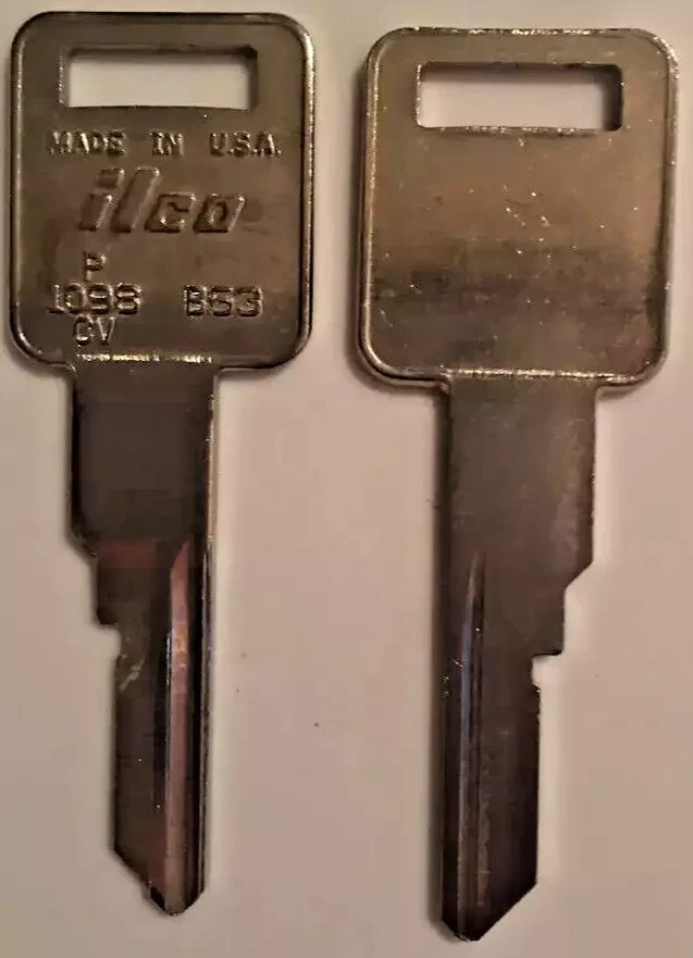 Lot of 40  ILCO P1098cv B63 key blanks For GM NEW OLD STOCK